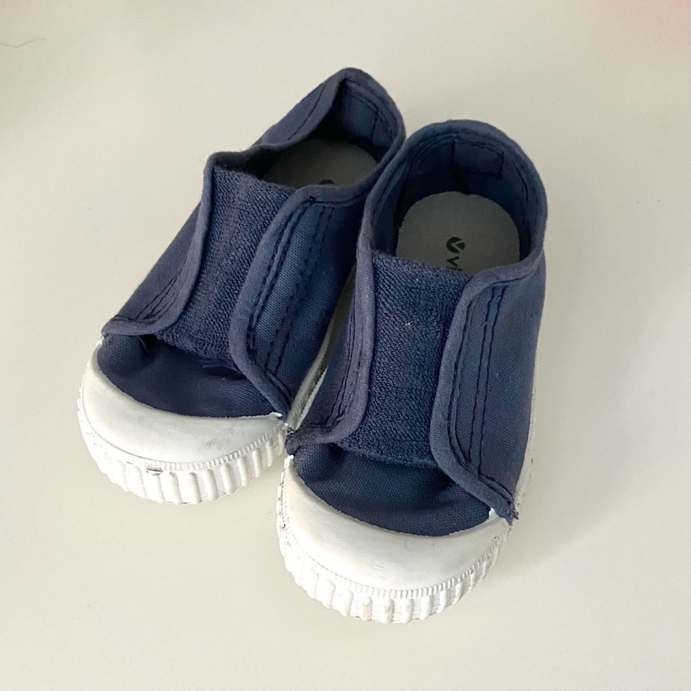 Victoria Spanish Washed Canvas Slip On